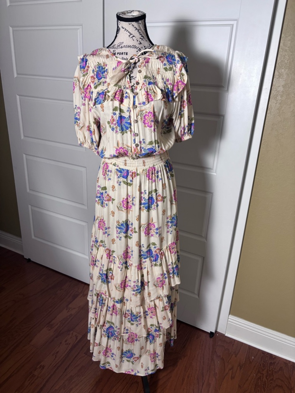 Spell solstice ruffle gown - Picture 5 of 10